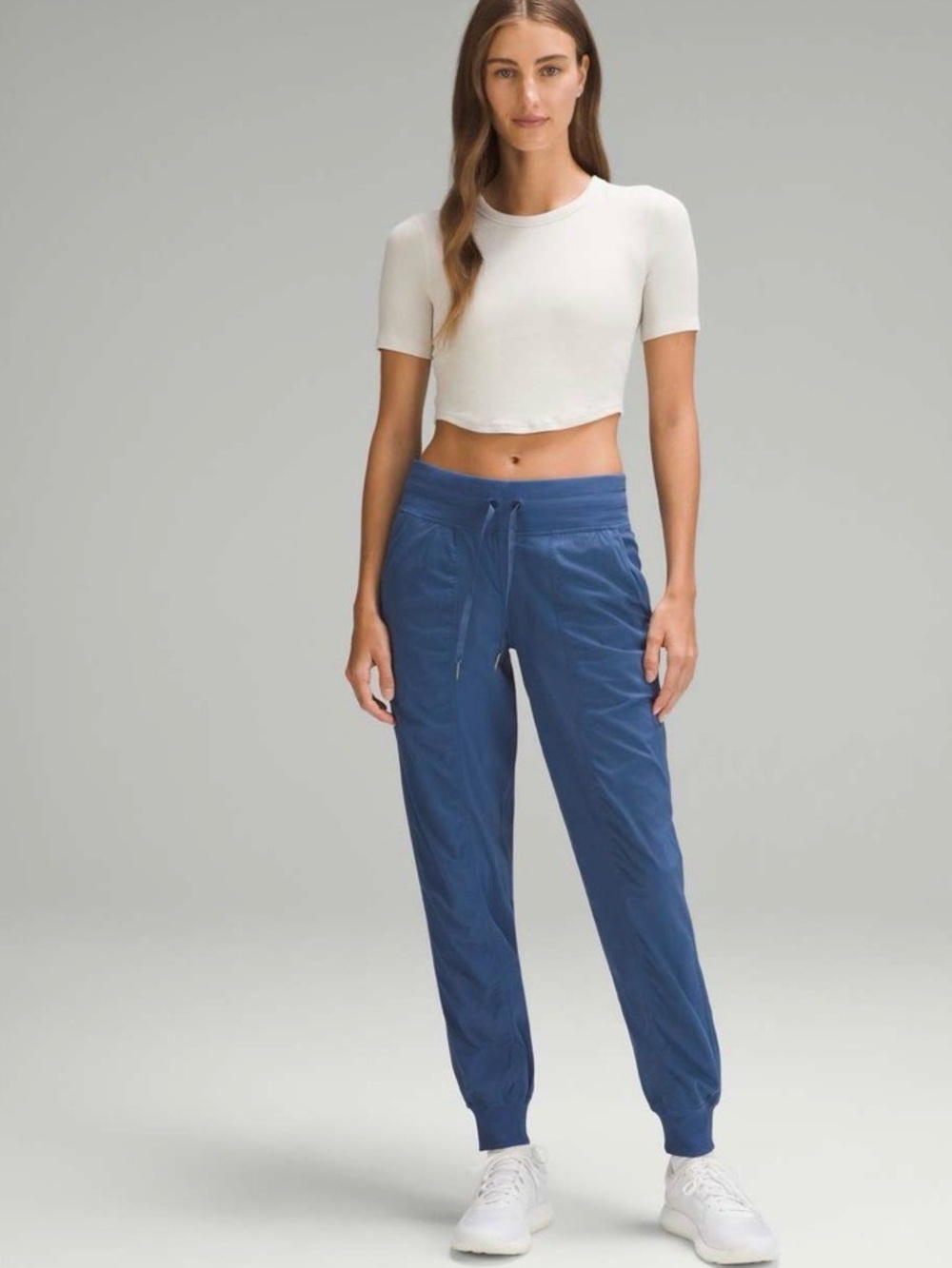 Lululemon Dance Studio Mid-Rise Jogger *Full Length
Pitch Blue🦄💕